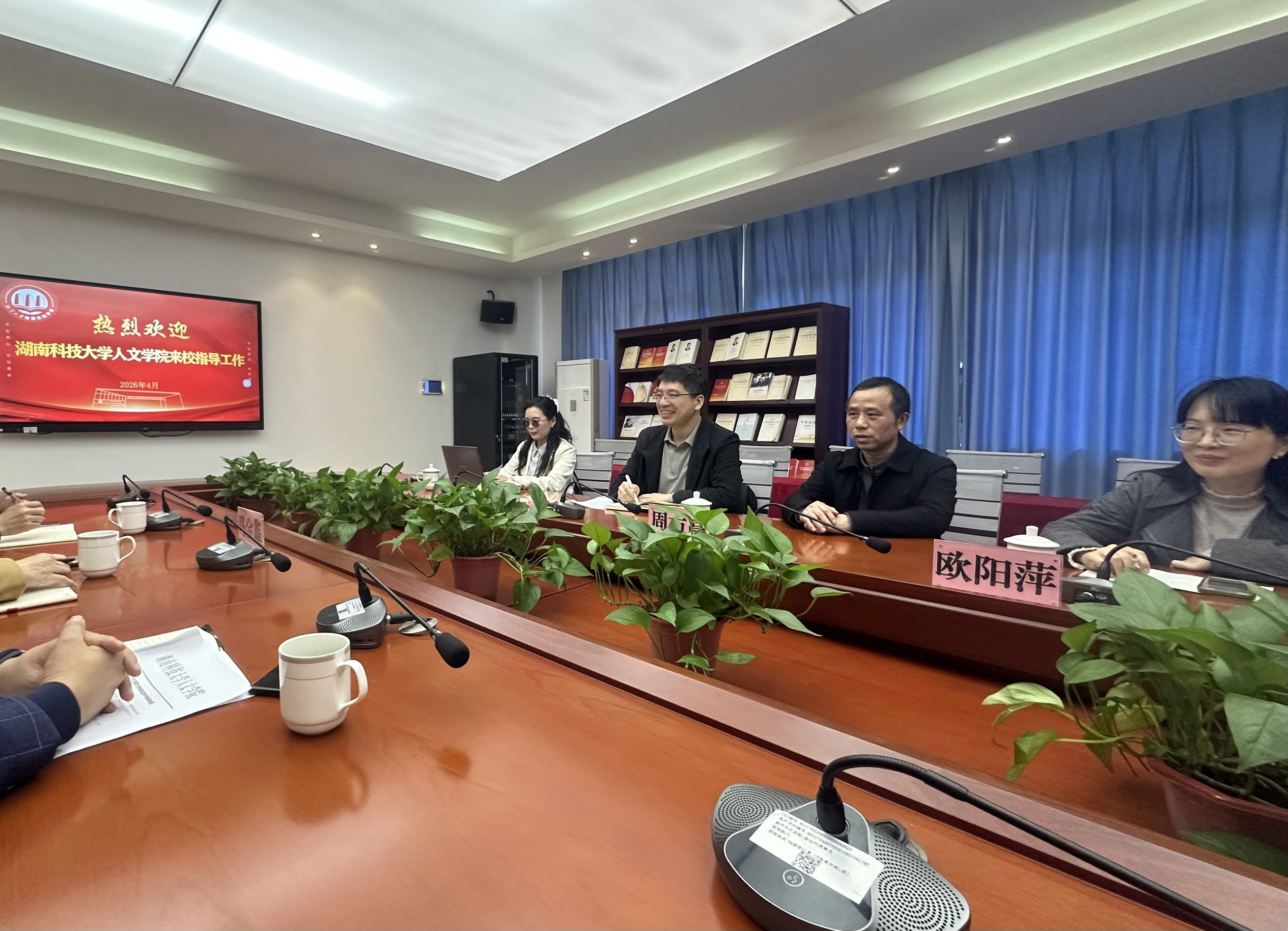 5305e40ee435470487314d3641be56cb.png 5305e40ee435470487314d3641be56cb.png